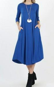 Two pocket dress. Lovely, flattering fit.